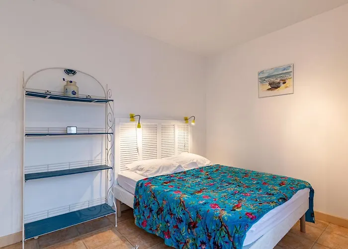 Les Voiles - Appartement Avec Terrasse - Plage A 50 M